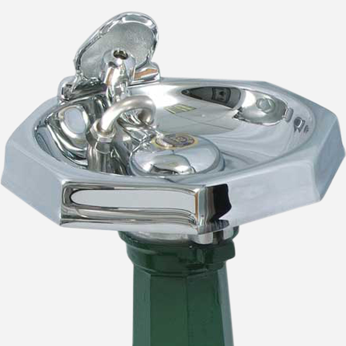 Murdock M-30 | Freeze-Resistant Retro Drinking Fountain with Pedal Operation